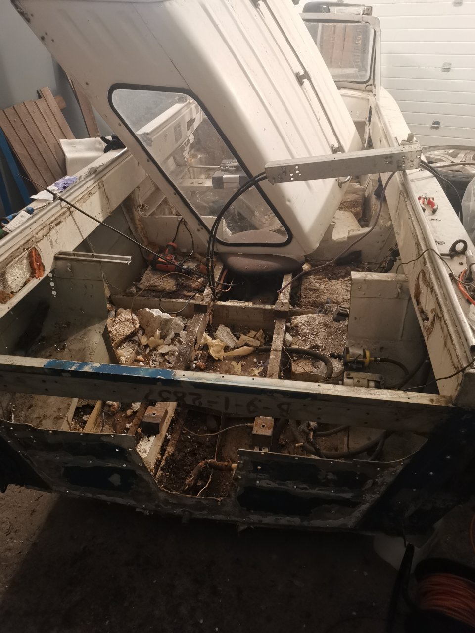 198764