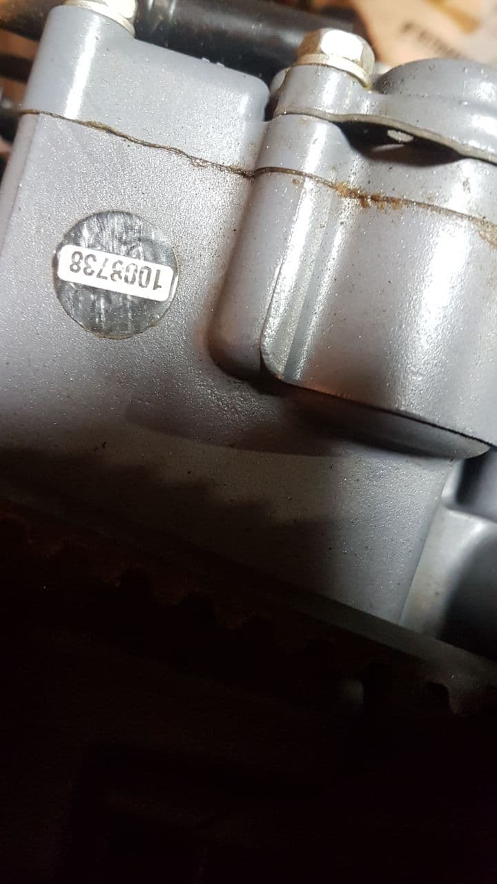 229735