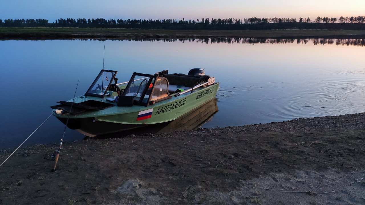 271703