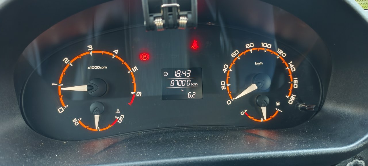 273178