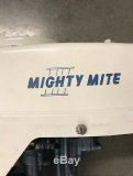 VINTAGE_1970s_NEPTUNE_MIGHTY_MITE_IIII_OUTBOARD_BOAT_MOTOR_MODEL_700_Ser_838_02_vb.jpg