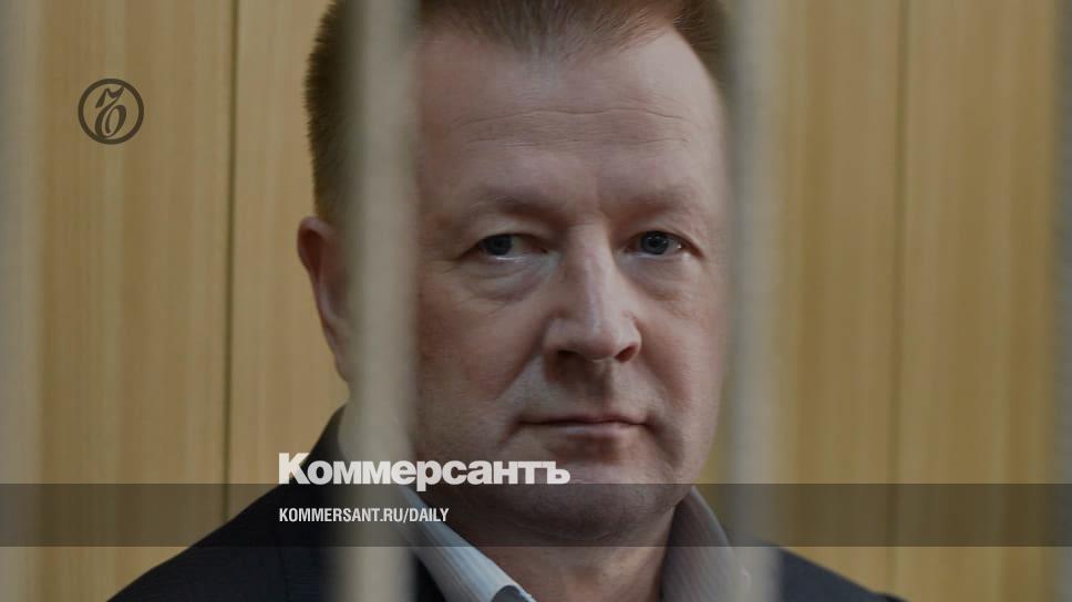 www.kommersant.ru